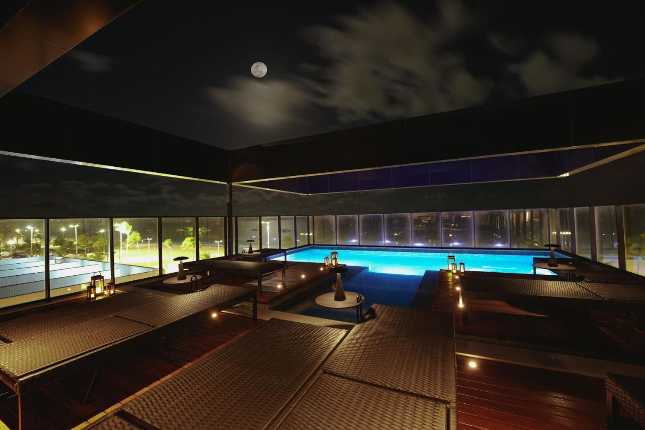 Ba'Ra Hotel João Pessoa Exterior foto A modern onsen in Tokyo